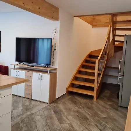 Apartment Gaestehaus Staudenschloss